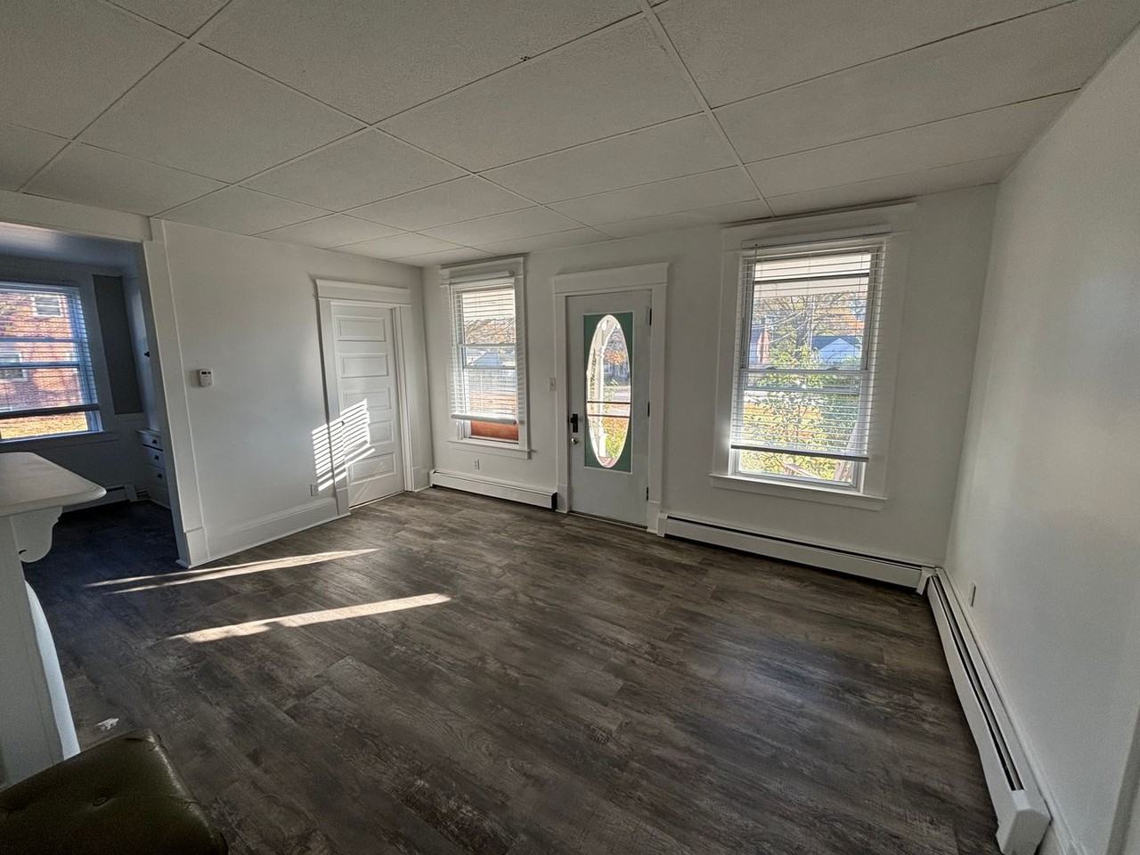 4916 W 220th St - Photo 6 of 10