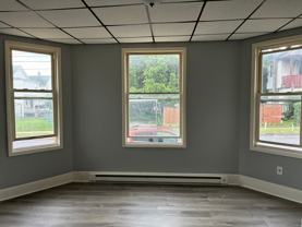 664 Mercer Ave - Photo 1 of 1