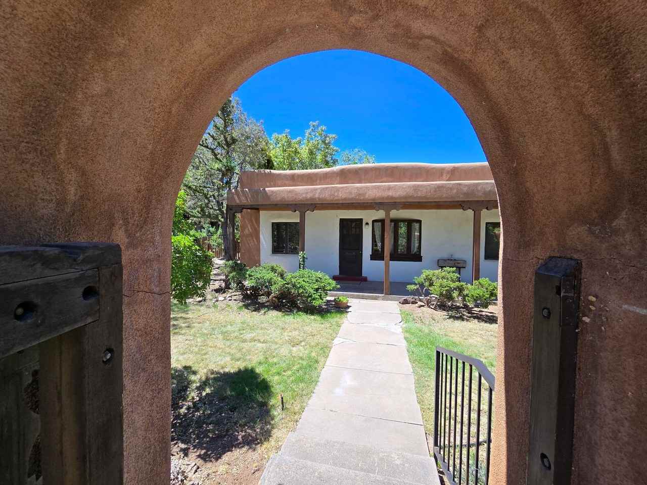 342 Hillside Ave - Photo 2 of 34