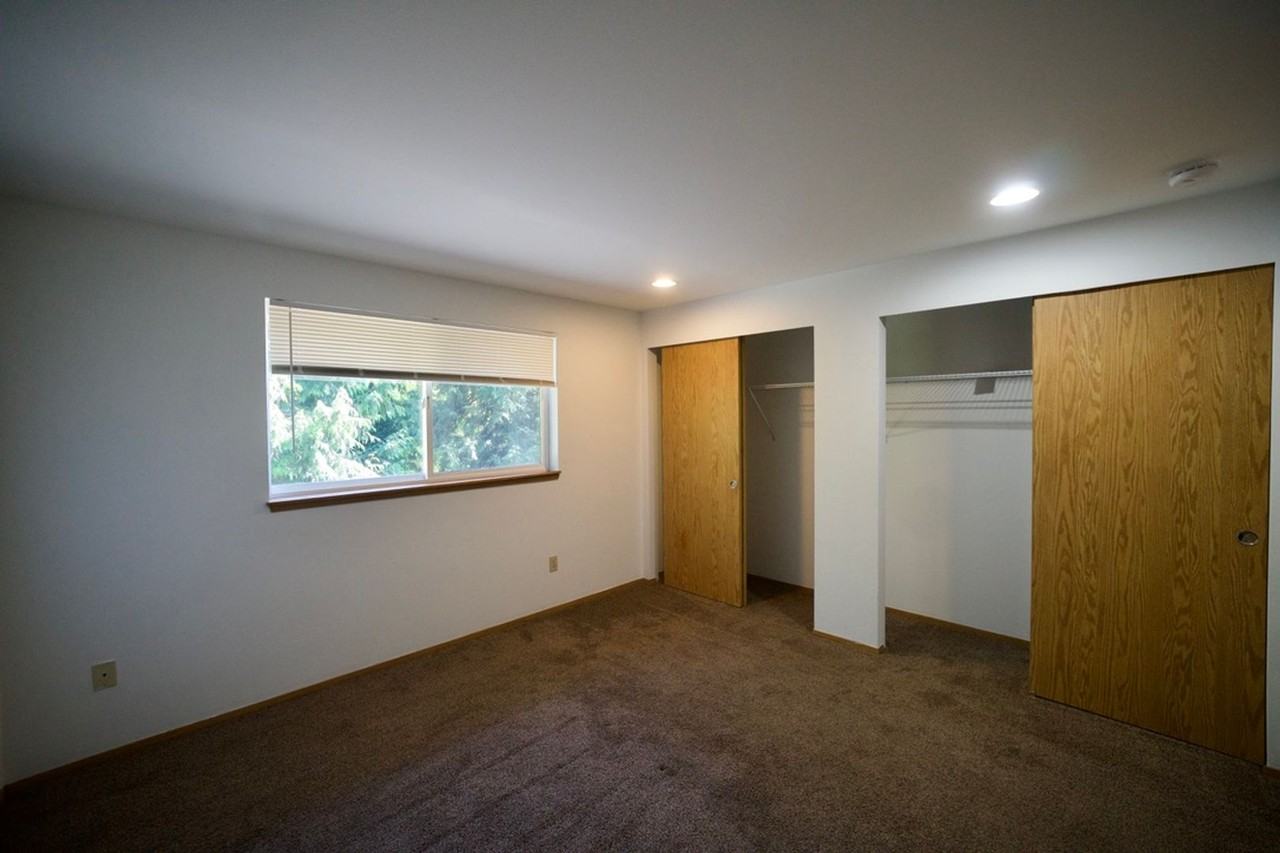 9503 15th St Se #B - Photo 7 of 13