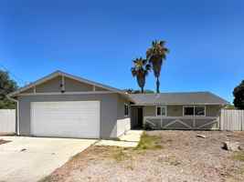 featured image of 552 Luna Dr