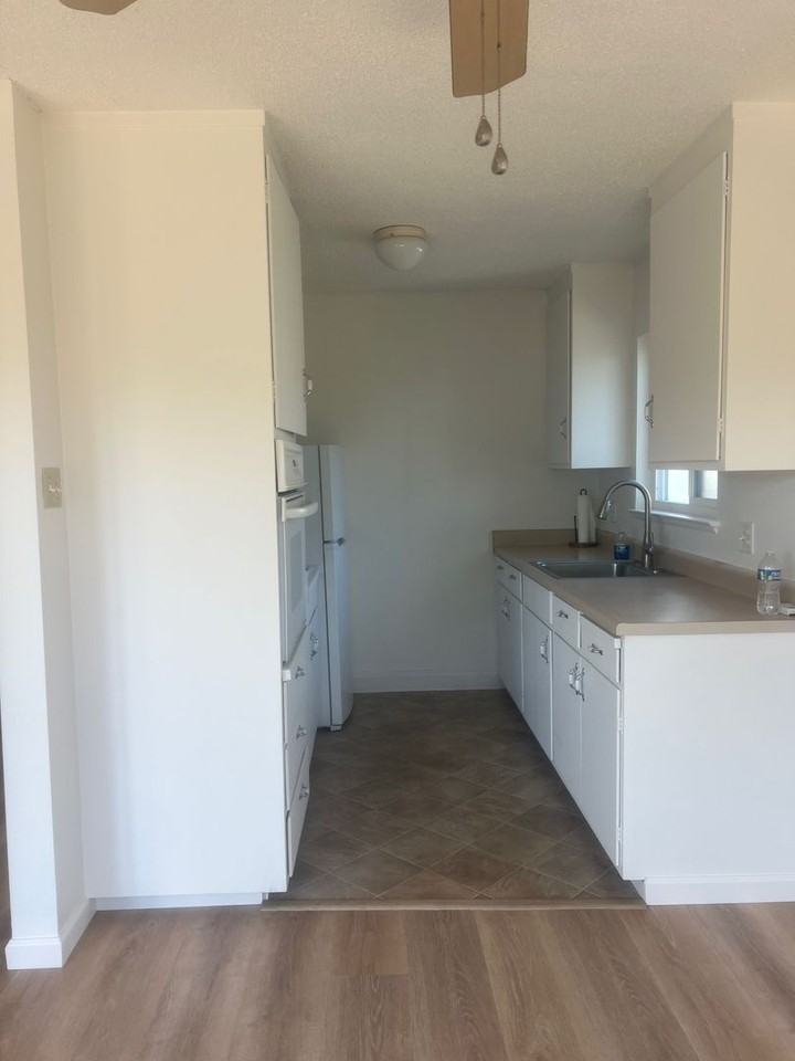 2221 Princeton Dr #11 - Photo 3 of 11