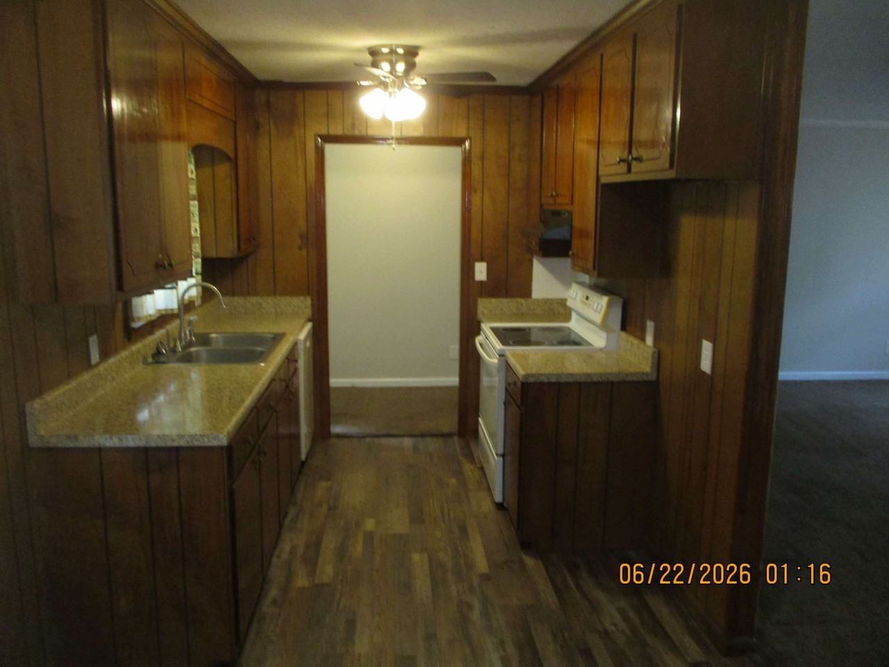 1108 Duke Ln - Photo 3 of 14