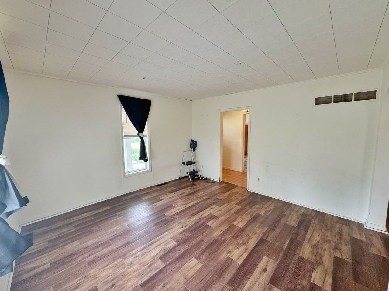 312 Jackson St - Photo 6 of 24