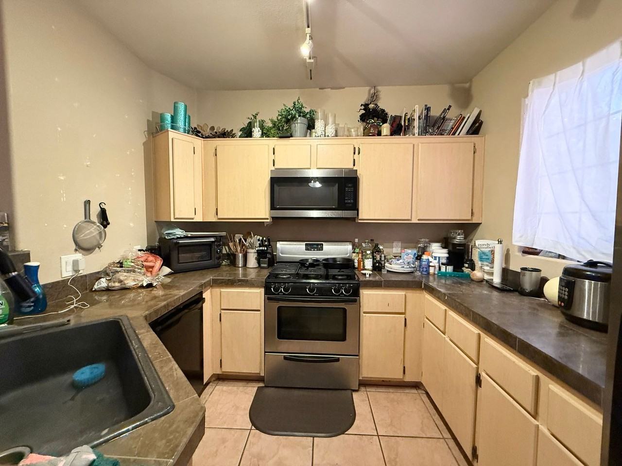 1881 W Alexander Rd #1089 - Photo 3 of 10