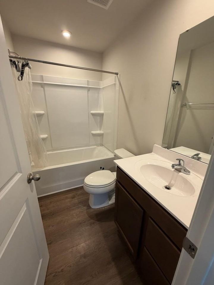 131 Highland Station Dr - Photo 7 of 13