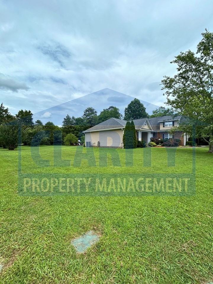 165 Mill Creek Trl Ne - Photo 4 of 8