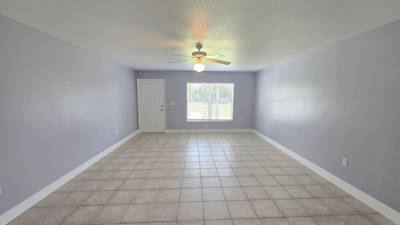 104 Charles Dr - Photo 5 of 25