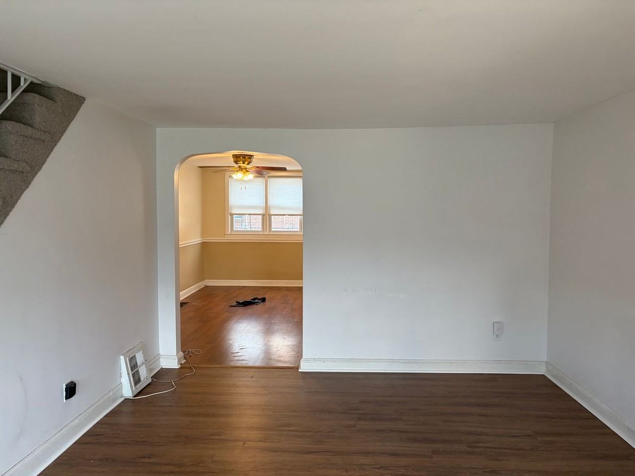 139 W Madison Ave - Photo 4 of 26