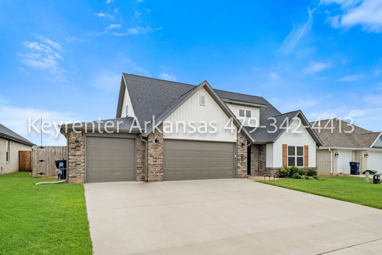 311 Pennington Ave - Photo 3 of 32