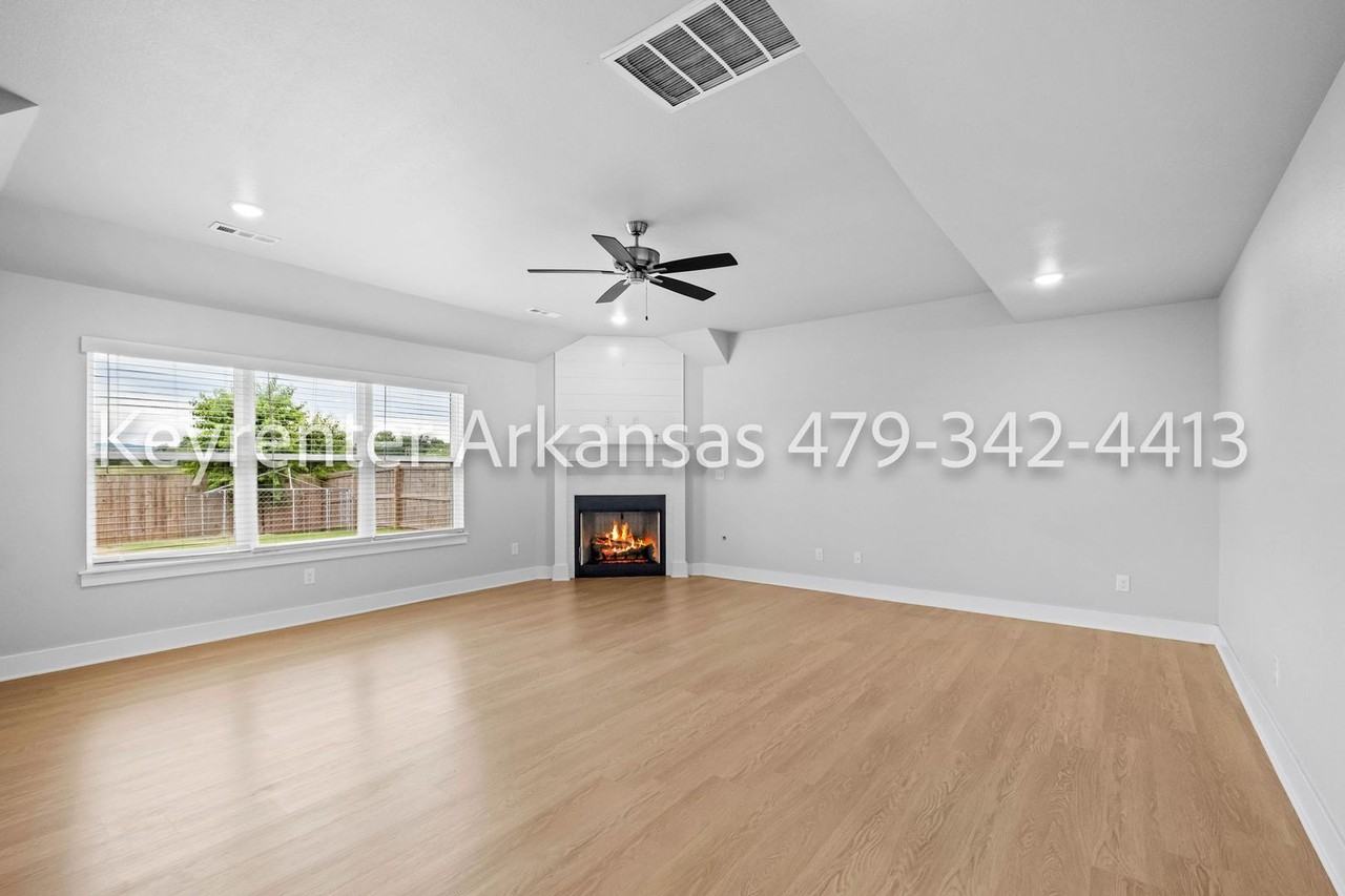 311 Pennington Ave - Photo 6 of 32