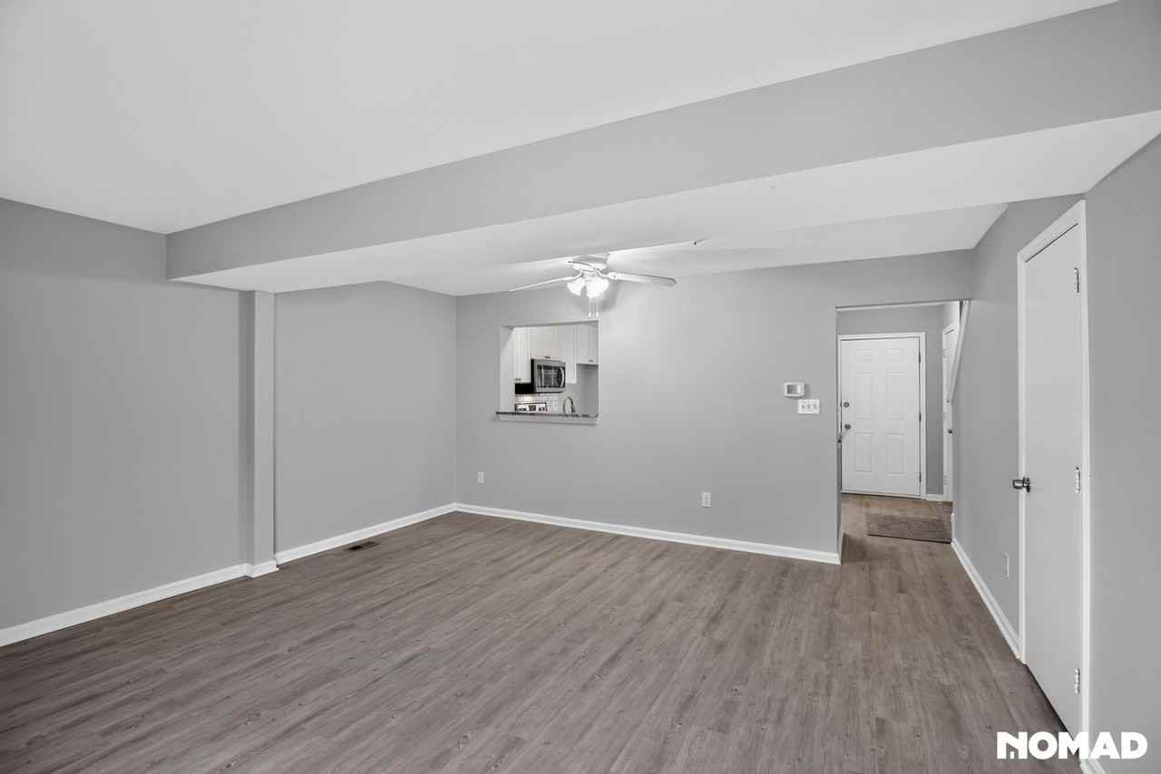 12145 Sugar Mill Cir - Photo 6 of 24