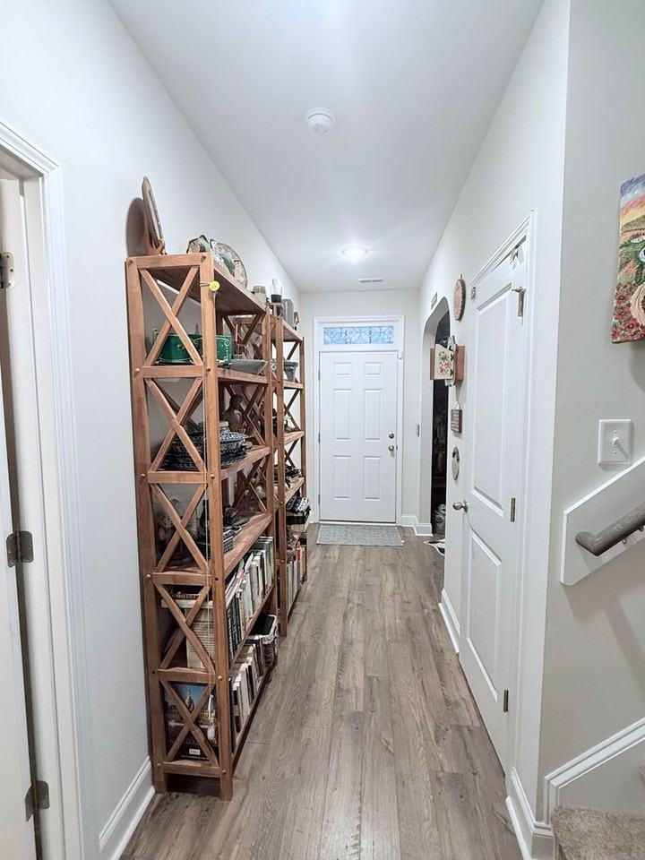1214 Morgan St - Photo 6 of 19
