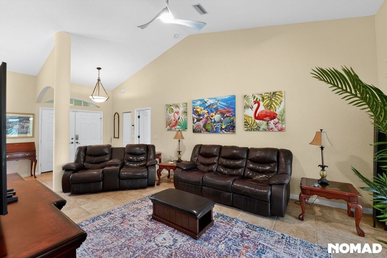 289 W Pine Valley Ln - Photo 3 of 45