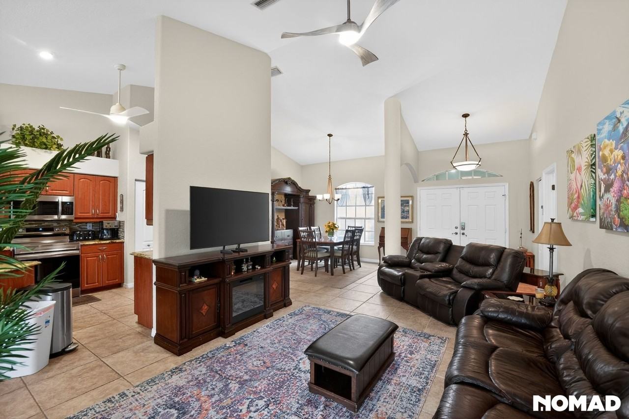 289 W Pine Valley Ln - Photo 4 of 45