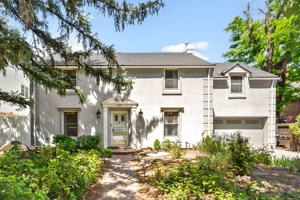 featured image of 525 Forest St