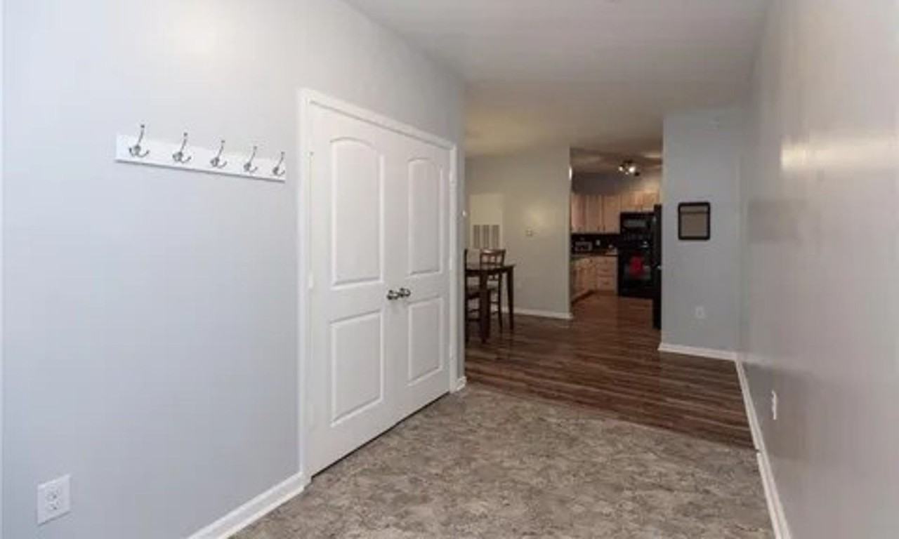190 Eli Hartley Dr #204 - Photo 7 of 7
