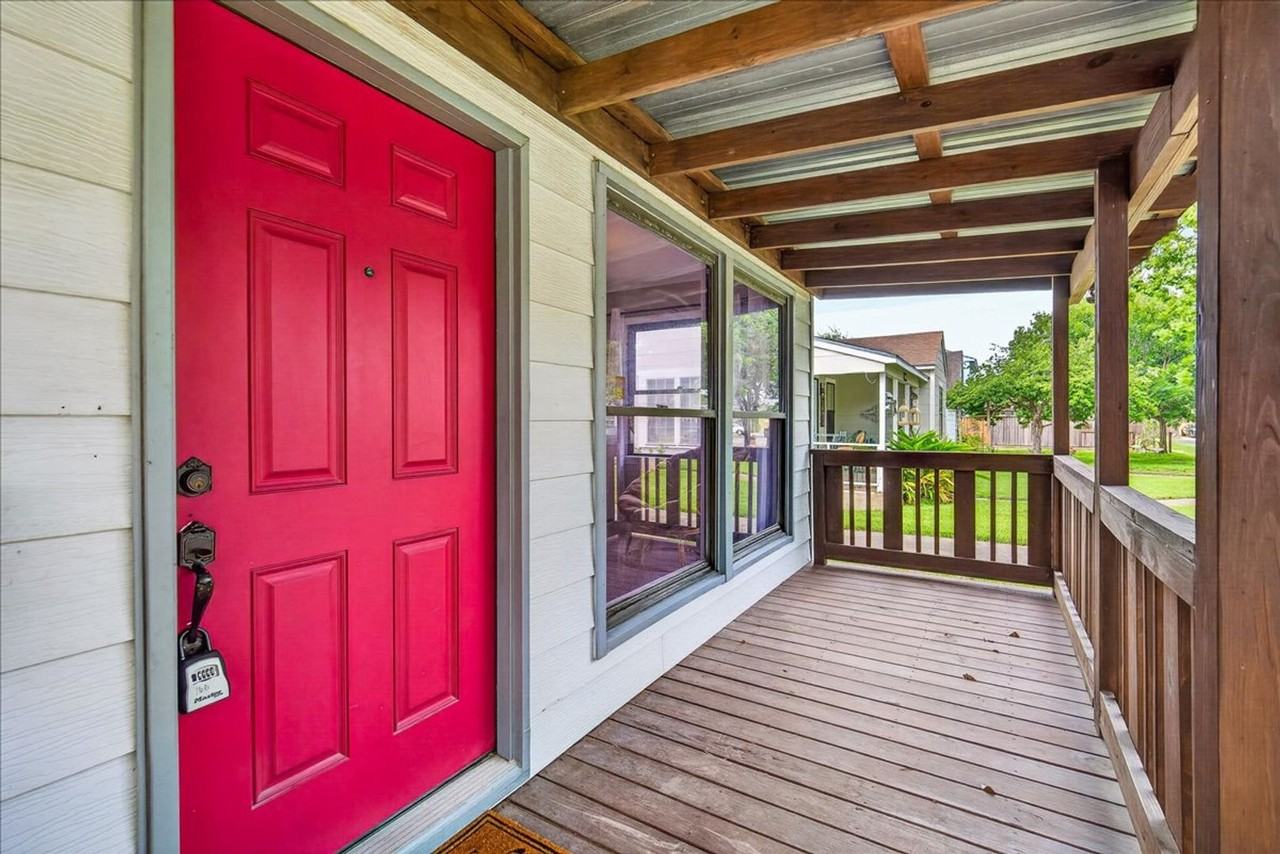 314 Melrose St - Photo 2 of 42