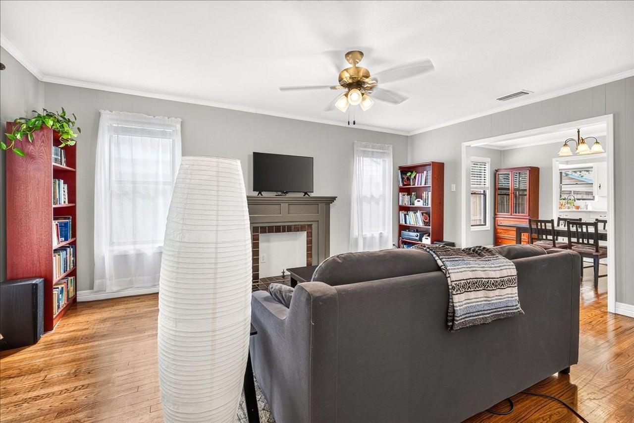 314 Melrose St - Photo 4 of 42