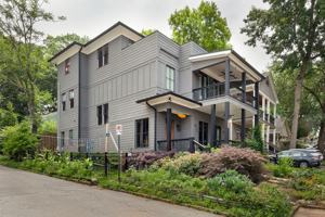 featured image of 702 Grant Ter Se ##Se