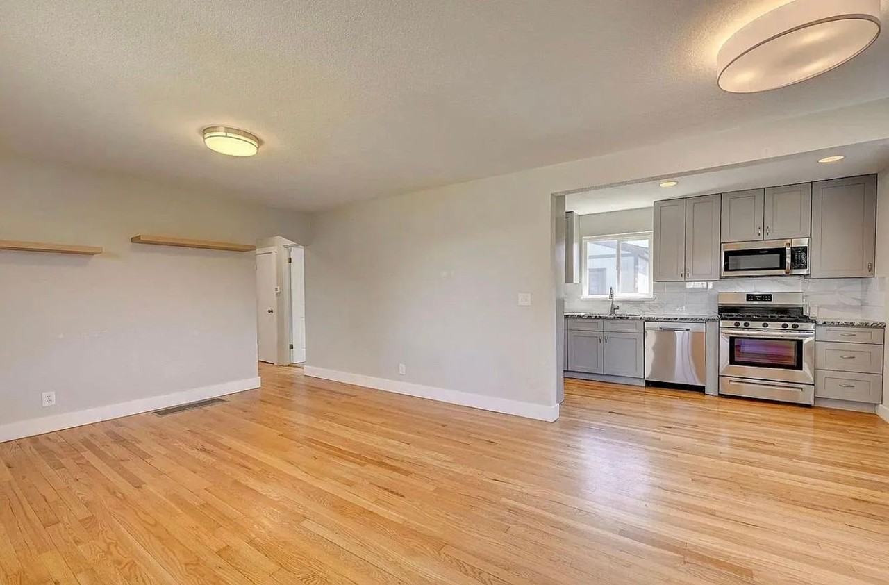 5190 E 33rd Ave - Photo 5 of 13