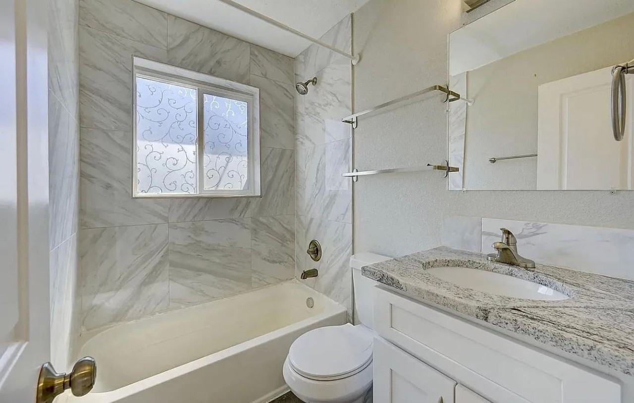 5190 E 33rd Ave - Photo 7 of 13