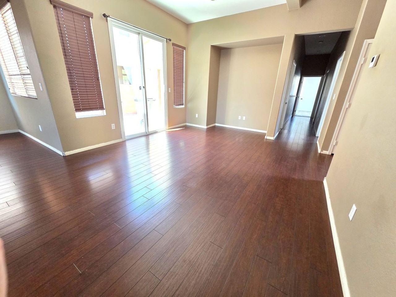 6566 Brooklyn Heights St - Photo 4 of 28