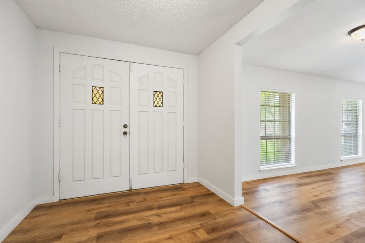 8643 Bristlecone St - Photo 5 of 25