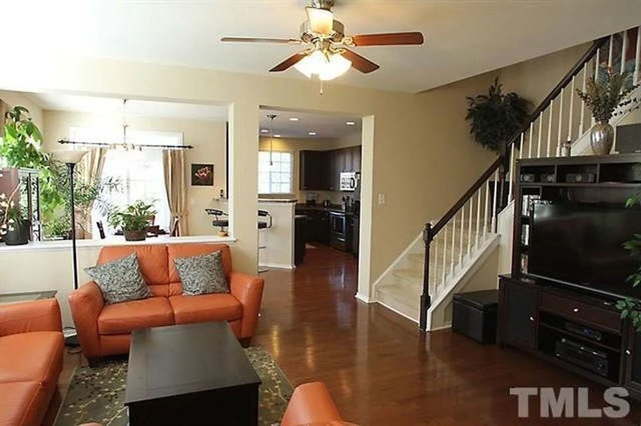 1918 Whirlaway Ct - Photo 2 of 17
