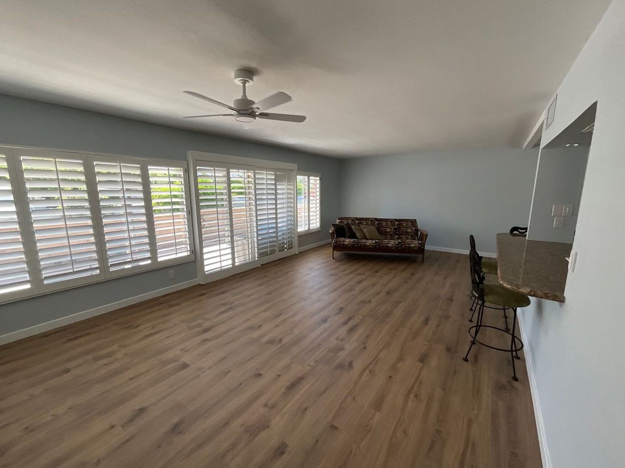 1702 Capri Cir - Photo 2 of 30