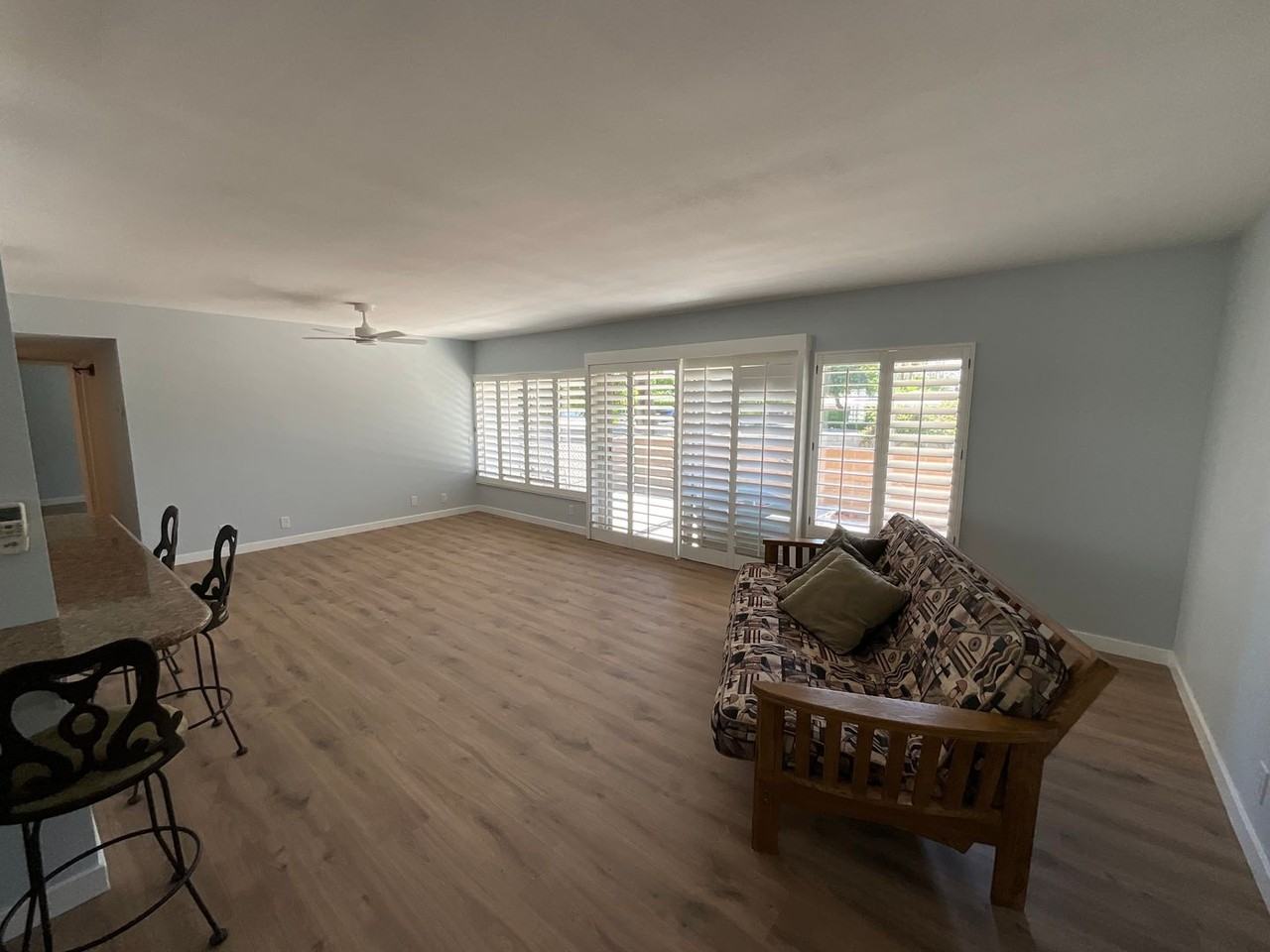 1702 Capri Cir - Photo 5 of 30