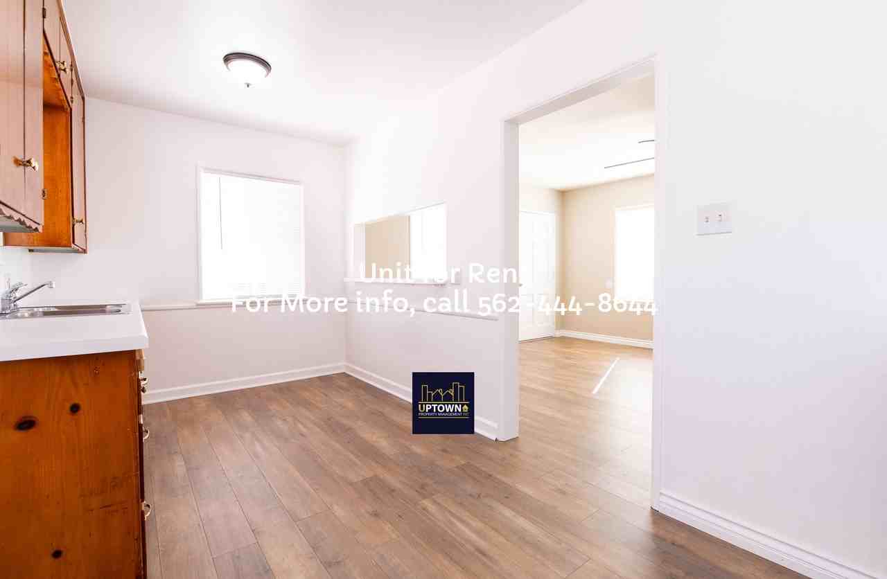 11750 Downey Ave - Photo 5 of 17