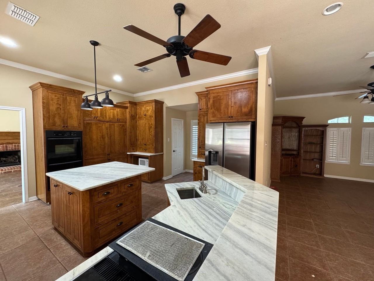 4112 Evergreen Cir - Photo 5 of 16