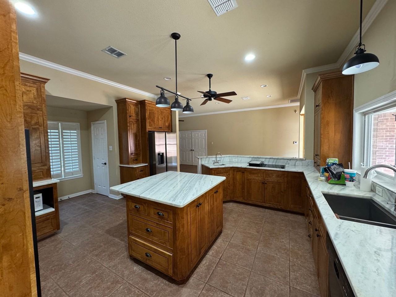 4112 Evergreen Cir - Photo 6 of 16