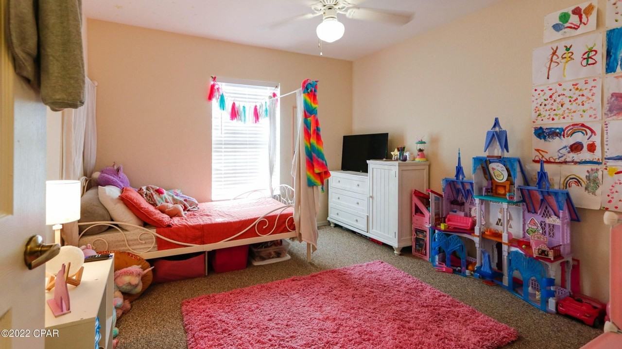1109 Lighthouse Rd - Photo 6 of 11