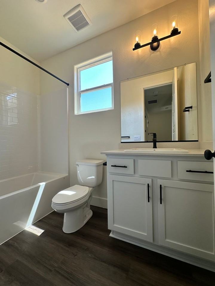 3949 W Sunnyview Ave - Photo 7 of 20