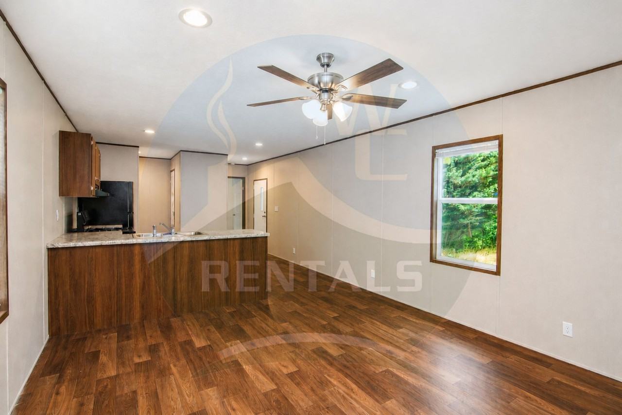1033 Dillsboro Rd - Photo 2 of 15