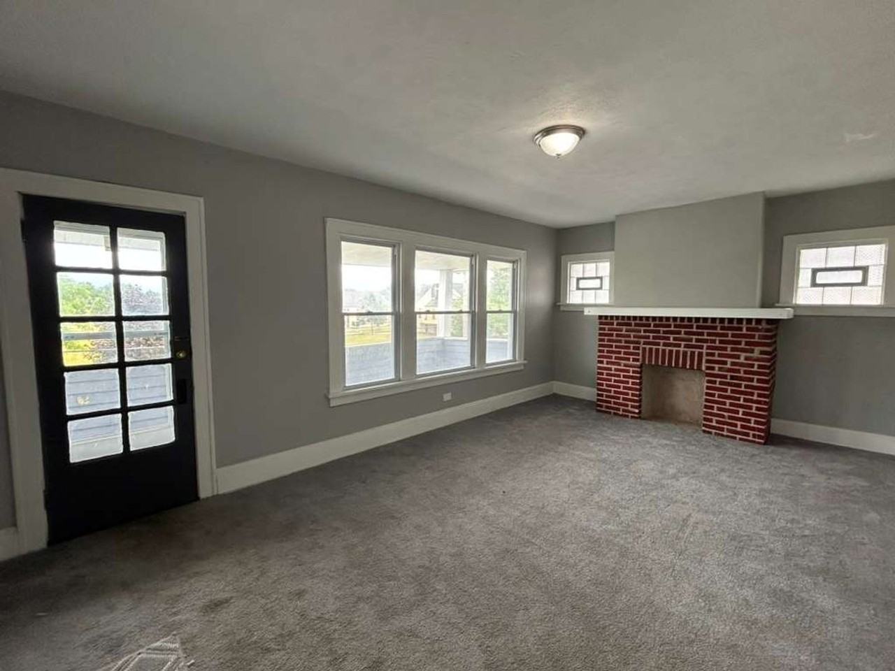 13616 Coit Rd - Photo 5 of 36