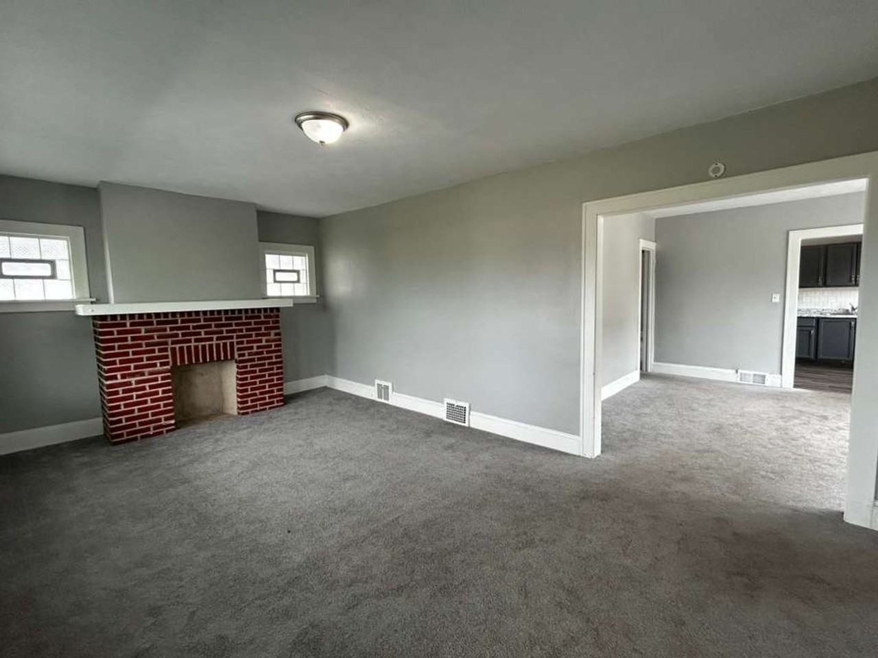 13616 Coit Rd - Photo 6 of 36