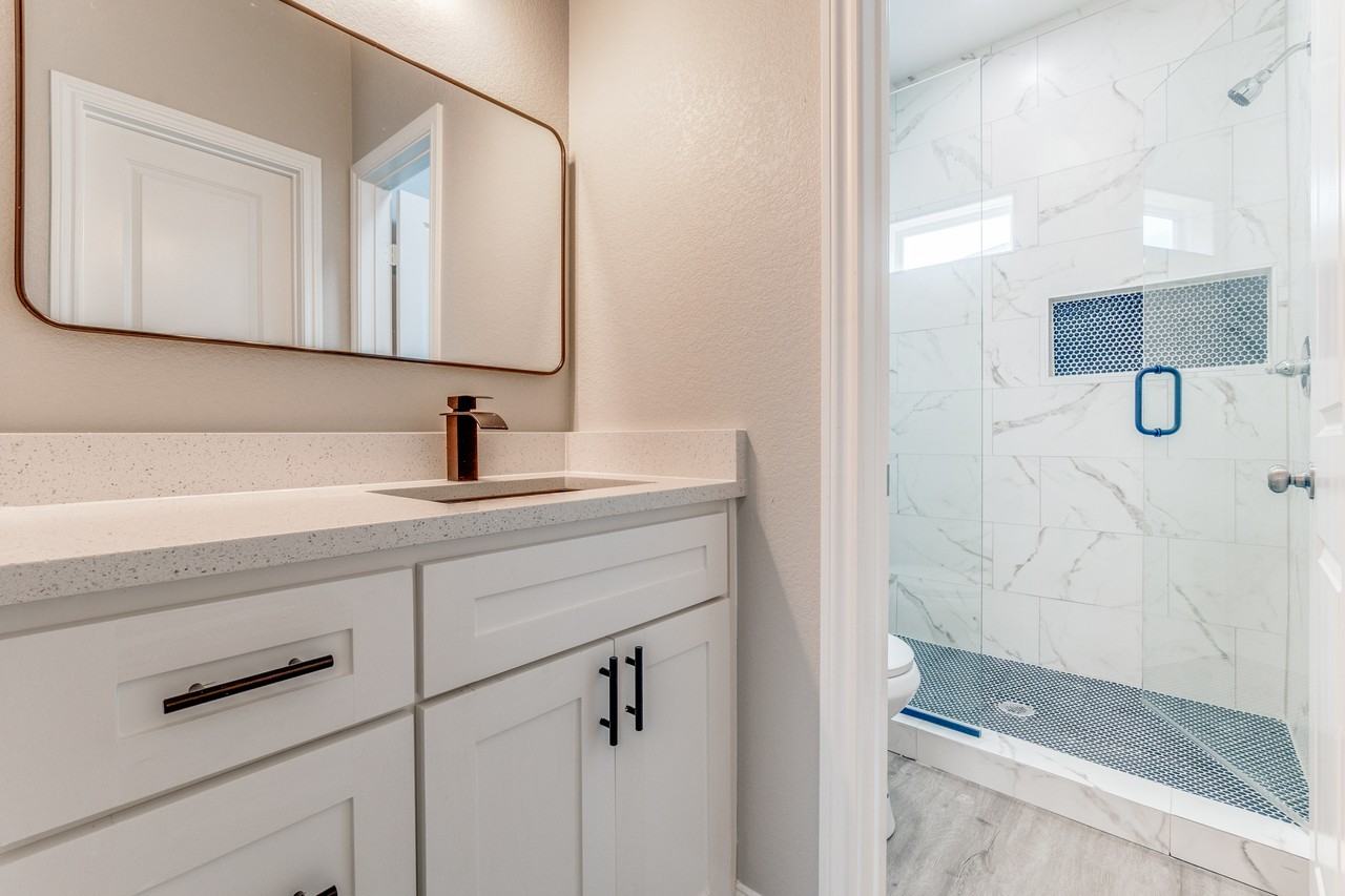 6315 Pebble Ave - Photo 7 of 13