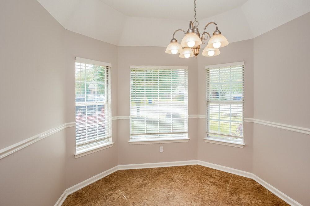 6775 Kirkland Cv - Photo 6 of 13