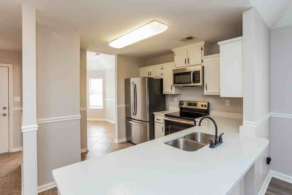 6775 Kirkland Cv - Photo 7 of 13