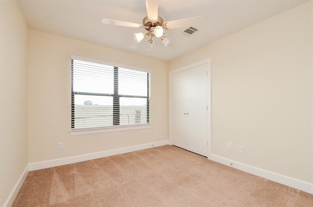 11315 Main St #1 - Photo 3 of 32
