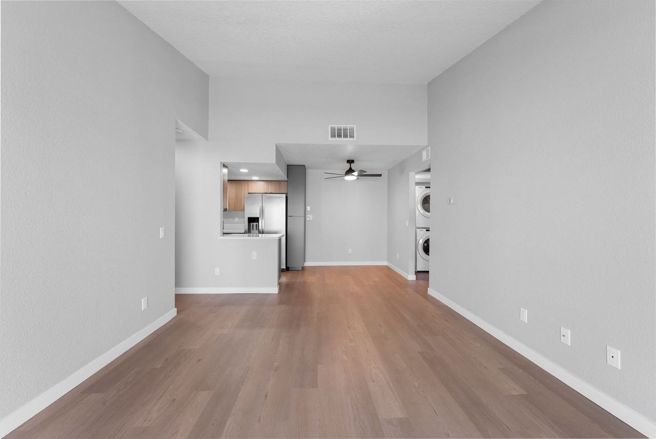The 3900 Apartments - Photo 7 of 50