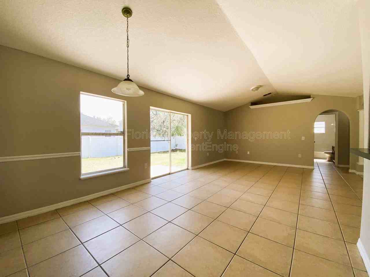 311 Baccarat Ct - Photo 7 of 25