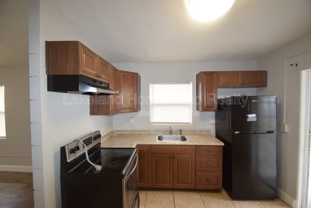 730 26th St Nw - Photo 6 of 22