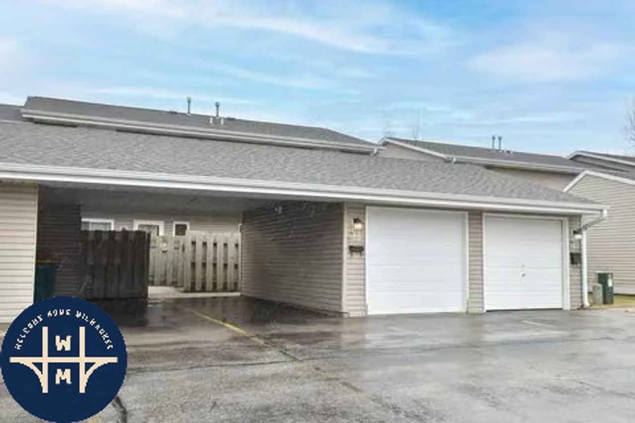 W163N11528 Windsor Ct #A - Photo 3 of 17