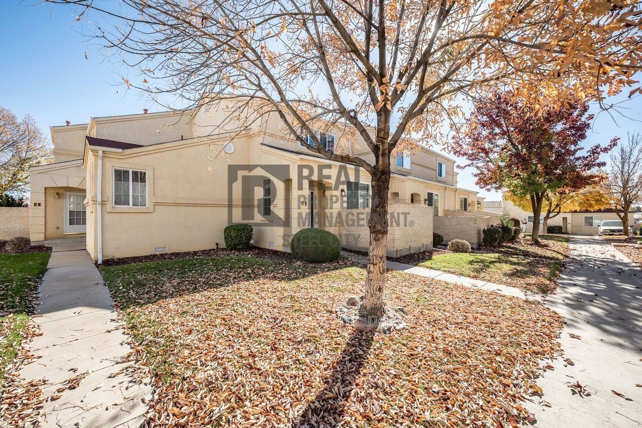 4141 Outlook Blvd #N - Photo 2 of 32