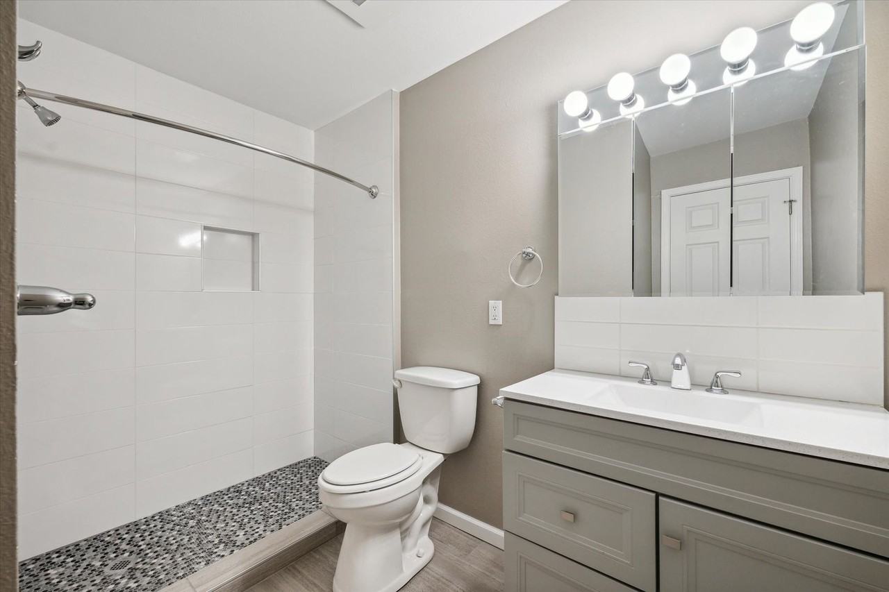 4040-80 Royer Rd - Photo 4 of 6