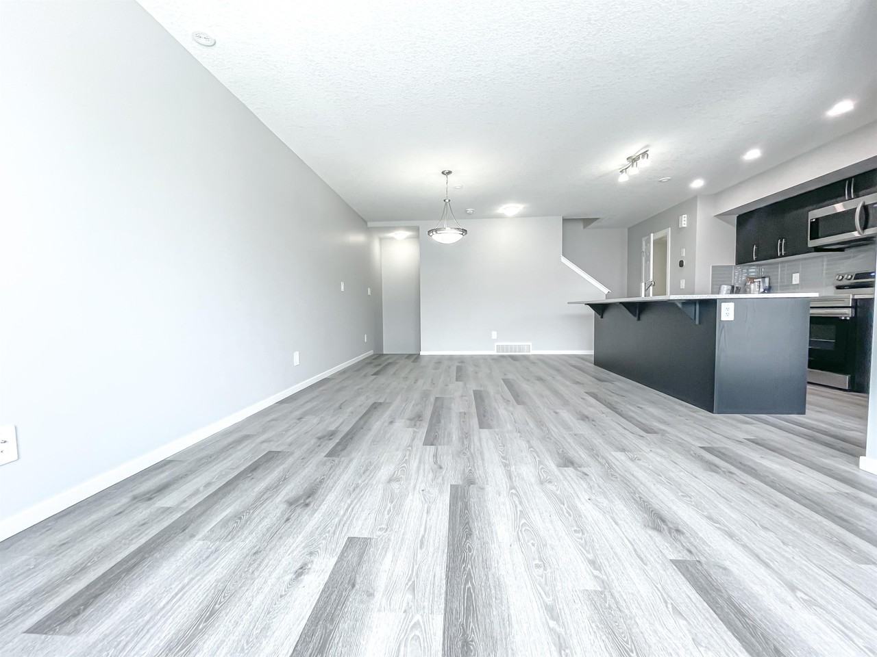831 Windbury Place SW, Airdrie - Photo 6 of 22